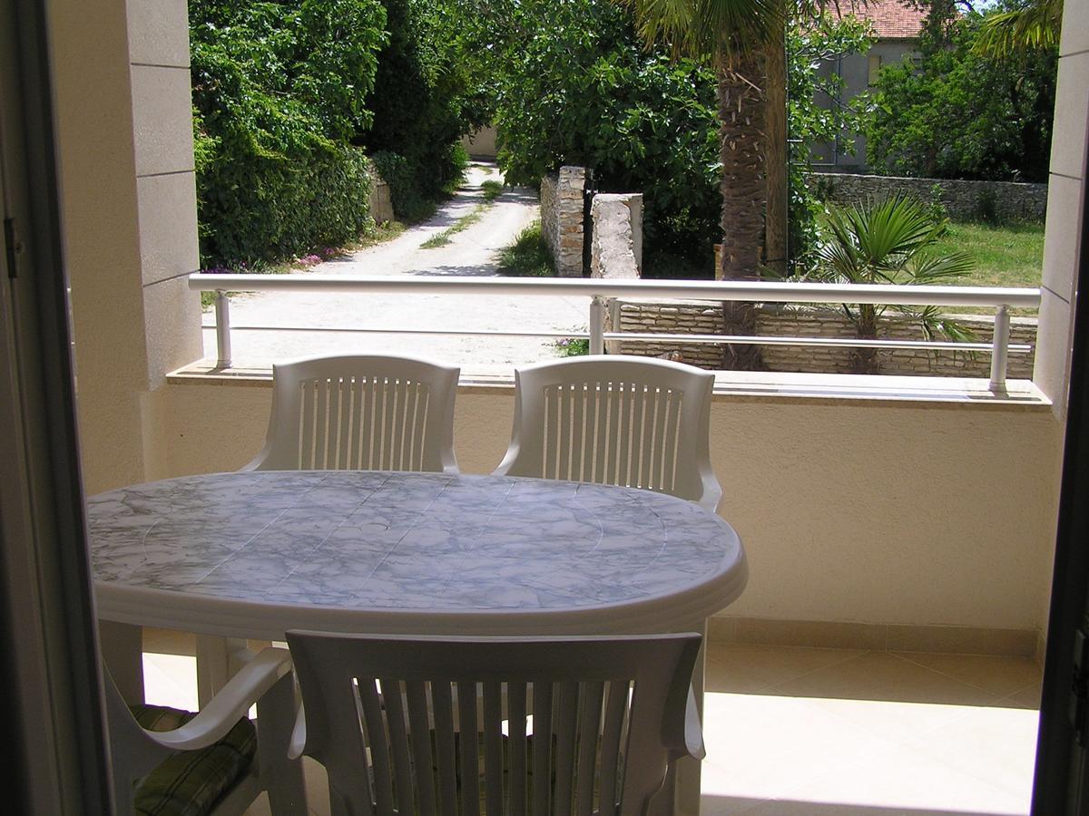 Apartments Oaza Regi Medulin Exterior photo