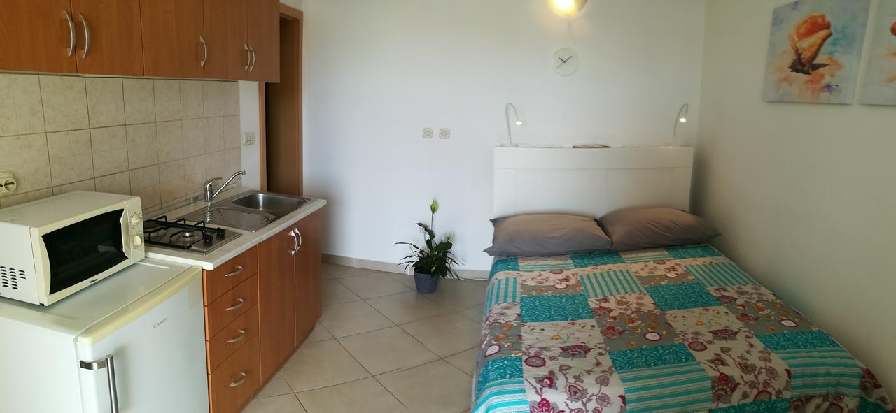 Apartments Oaza Regi Medulin Exterior photo